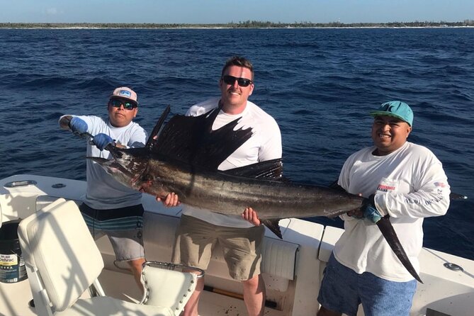 4 Hour Private Fishing Tour in Puerto Aventuras Riviera Maya - Customer Experiences and Reviews