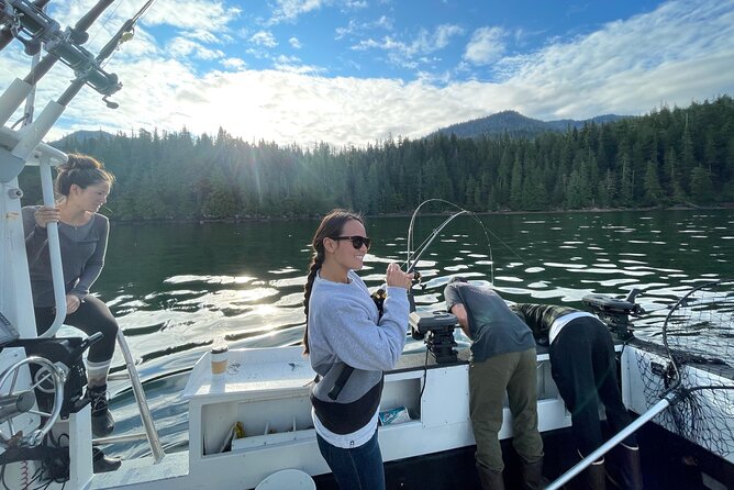 4 Hours Salmon Fishing Charter Review - Highlights and Memorable Moments