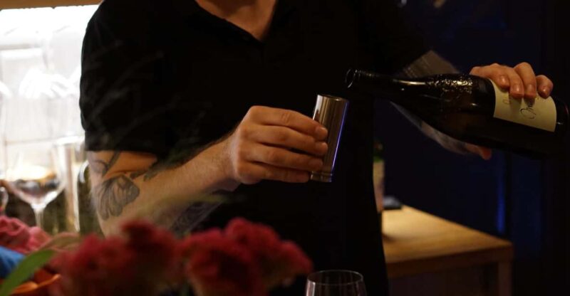 6-Tier Hungarian Wine Tasting at a Cozy Community Table - Culinary Pairings