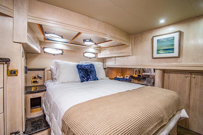 60 CARVER Yacht Rental Review - Rental Experience and Activities