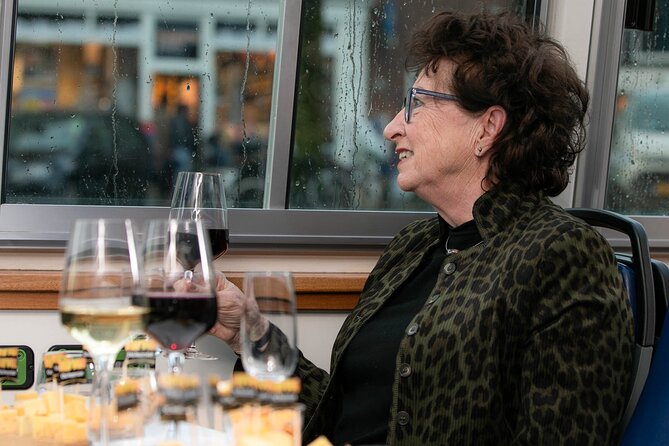 90 Minute Cheese and Wine Cruise Through the Canals of Haarlem - Guest Reviews and Ratings