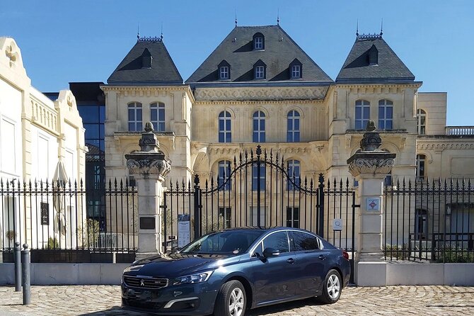 Airport-Marseille Center Transfers: Luxury and Comfort VTC." - Pricing and Policies