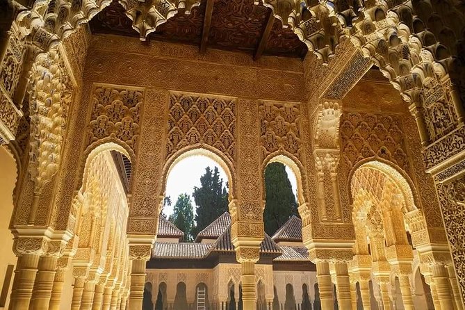 Alhambra & Nasrid Palaces Guided Combo Tour (Skip-the-Line) - Granada, Spain Destination