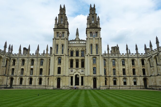 All Inclusive Private Tour of Oxford and Warwick Castle With Pass - Booking Details