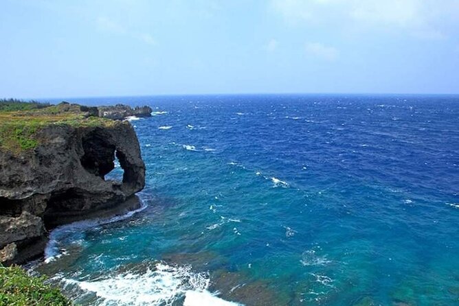 American Village &Okinawa Churaumi Aquarium Tour From Naha/Chatan - Discover Okinawa Churaumi Aquarium