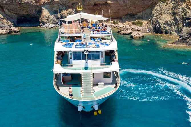 Antalya Mega Star Yacht Tour With Lunch, Foam Party & Transfer - Recommended Attire