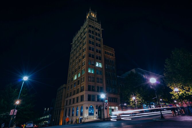 Asheville Terrors Boos and Brews Haunted Pub Crawl - Navigating the Asheville Terrors Tour