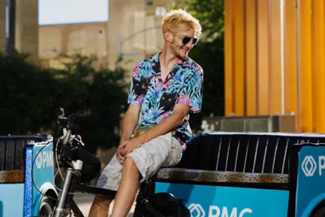 Austin Mural and Instagram Tour by Electric Pedicab - Explore the Vibrant Murals of Austin
