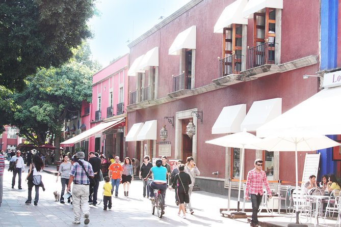Bazaar Saturday - Convent of Carmen - San Angel - Exploring San Angel Neighborhoods