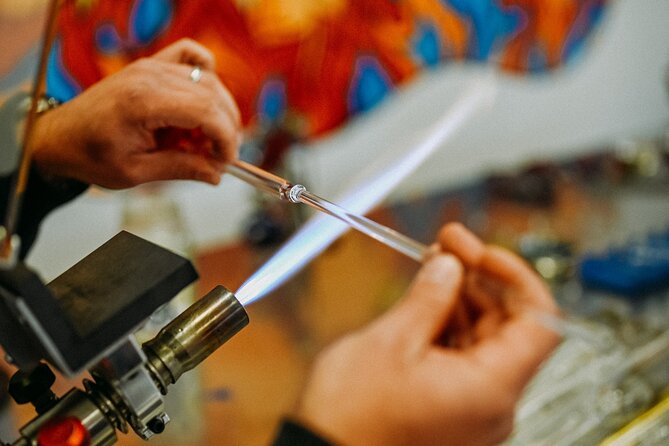 Beginners Glass Blowing Lessons in Portland, Oregon - Instructor Expertise and Learning Environment