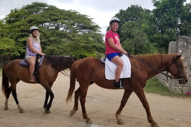 Blue Hole and Horseback Riding Adventure From Runaway Bay - Booking and Cancellation Policy