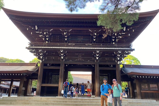 Catch Your Best Moments In Tokyo With A Professional Photographer - Embrace the Serene Atmosphere of Shrines