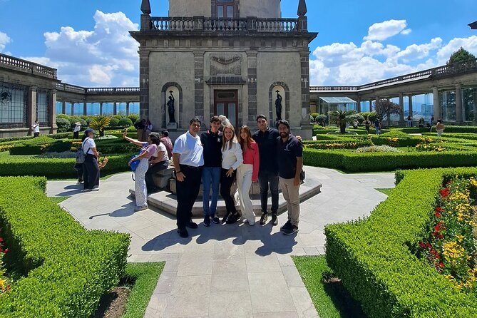 Chapultepec Castle Tour and Its Surroundings - Exploring Chapultepec Park