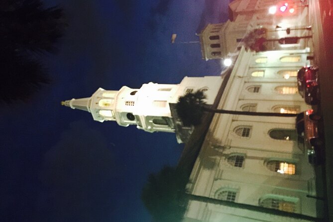 Charleston Family & Child-Friendly Nighttime Ghost Tour With Unitarian Graveyard - Exploring Charlestons Haunted History
