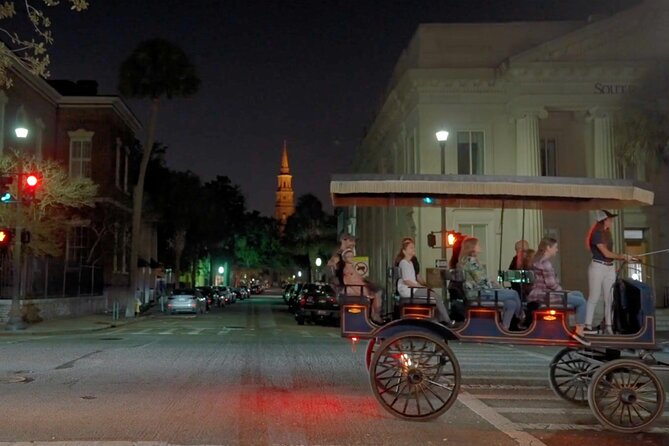 Charleston Haunted Horse and Carriage Evening Tour - Charlestons Haunted History