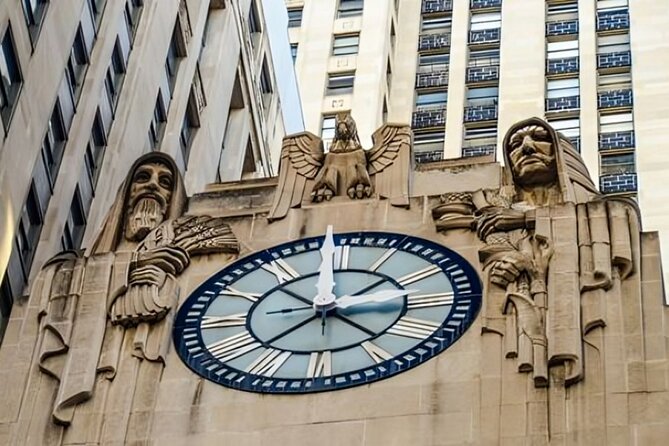 Chicago Loop Private Walking Tour With a Guide - Meeting and End Points