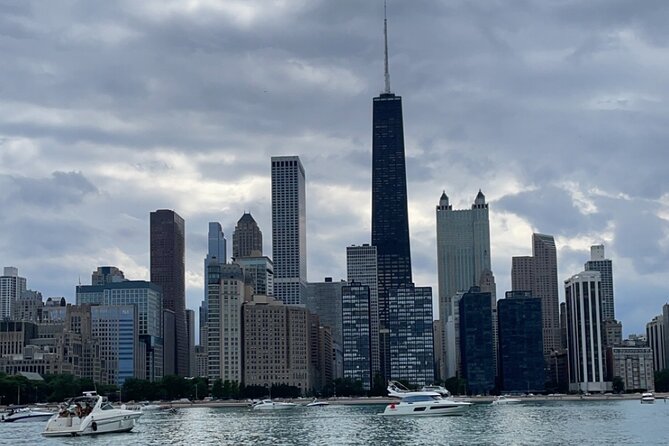 Chicago Private Boat Rental Review: A Unique Experience - Accessibility and Participation