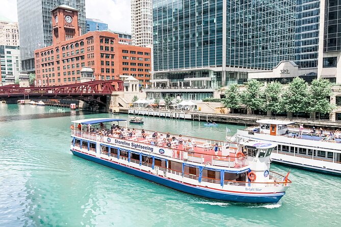 Chicago River Architecture Boat Cruise & Hop-on Hop-off Bus Tour - Exploring the Chicago River Architecture