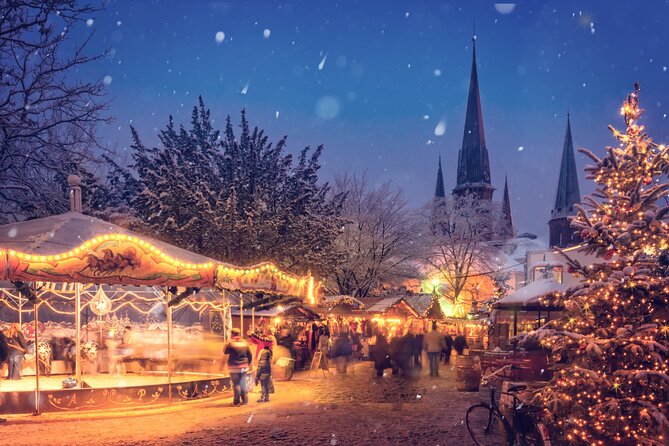 Christmas Joy in Salzburg – Private Walking Tour - Role of the Tour Guide
