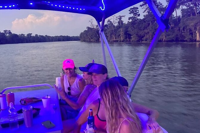 Christmas on the Bayou Booze Cruise Near New Orleans - Whats Included in the Cruise