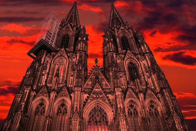 Cologne - Old Town Private Walking Tour - Booking and Pricing