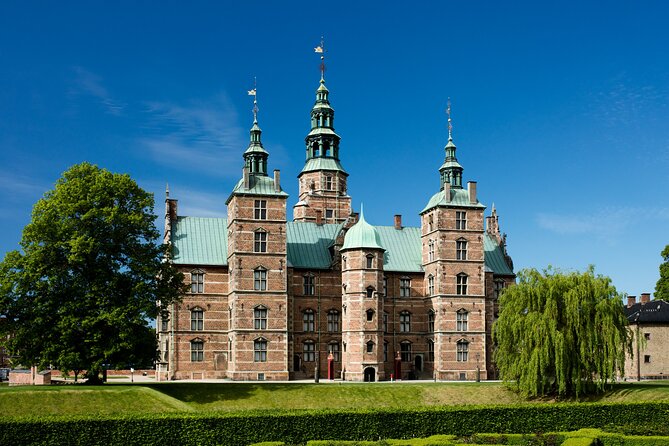 Copenhagen Private Walking Tour - Taking in Danish Culture