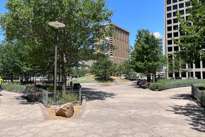 Dallas in Wonderland: A Self-Guided Walking Tour of Dallas - Uncovering the Citys Rich History