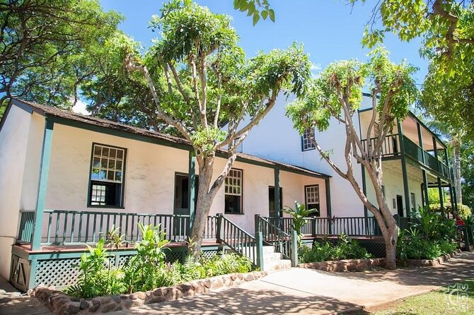 Discover Lahaina: Self-Guided Audio Tour Review - Navigating the Tour With Audio Files and GPS