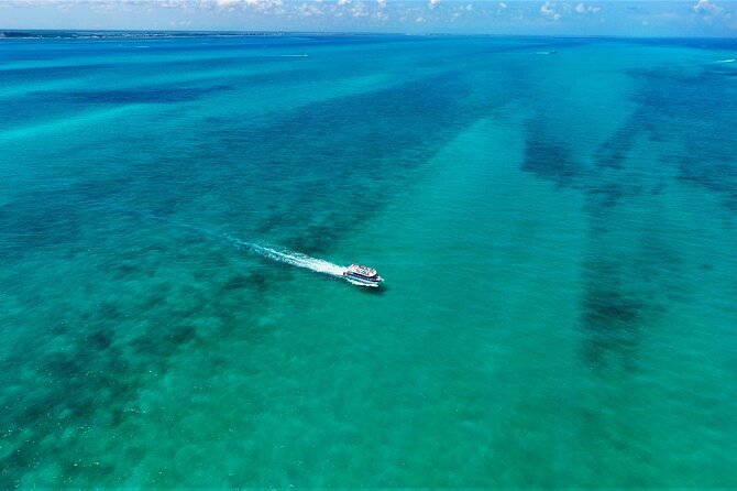 Discovering Isla Mujeres on a Double Decker Catamaran - Recommendations for a Great Trip