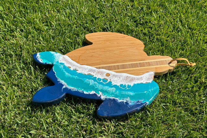 Epoxy Resin Cheese Board Art Class - Meeting and End Point