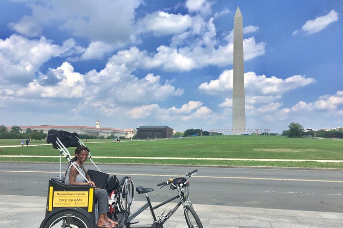 Essential Monuments & Memorials Tour - Lincoln Memorial