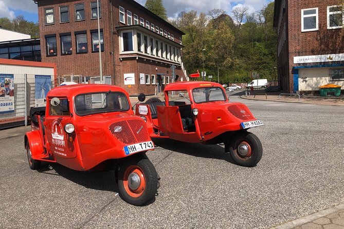 Exclusive Classic Car Tour Through the Posh Districts on the Alster - Accessibility Details