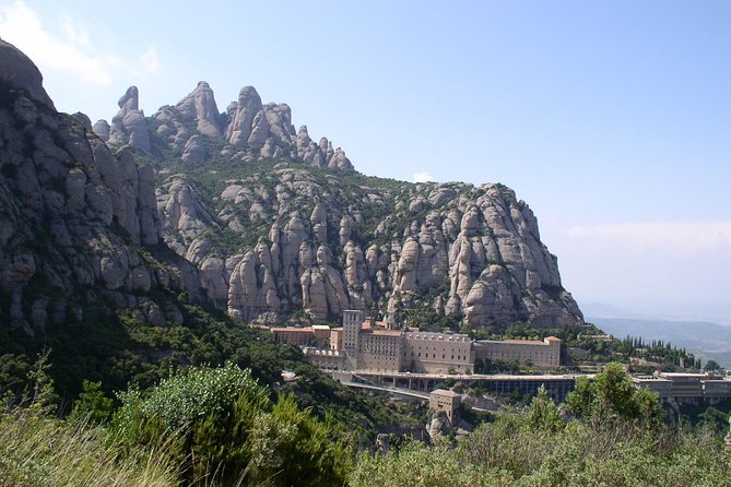 Experience Montserrat (5 Hours) - Pickup and Meeting Details