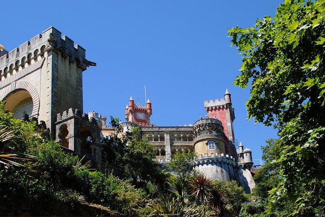 Explore The Best of Sintra: Private Day Trip From Lisbon by Train - Exploring Sintras Iconic Sites