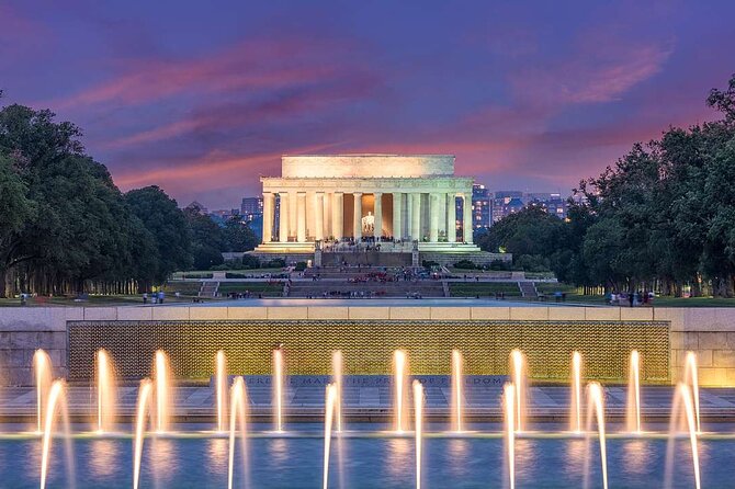 Fabulous Private Night City Tour Review - Knowledgeable Local Guide