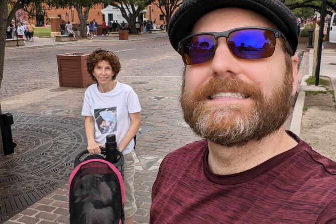 Fort Worth Stockyards: History, Food, and Puzzle Tour - Sipping on Alcoholic Beverages