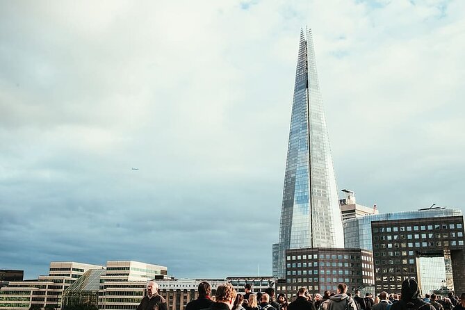 Four Centuries of Entertainment on Londons South Bank: A Self-Guided Audio Tour - Appreciating the Architectural Gems Along the River Thames