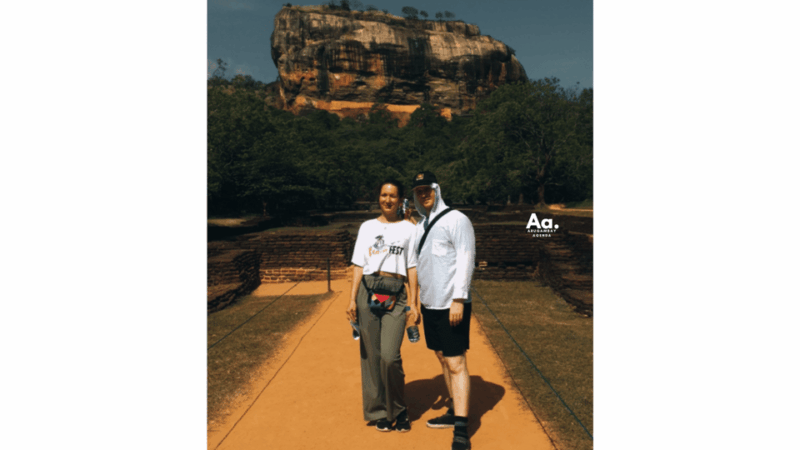 From Arugambay: Day-Trip to Sigiriya, The Lion Rock - Language and Communication