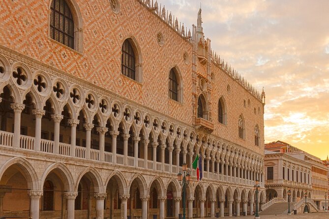 Full Day Self-Guided Tour in Venice by Train From Milan - Visiting the Doges Palace