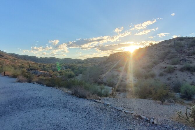 Guided Desert Sunrise or Evening/Sunset 2-Hour Hike at South Mtn - Enjoying the Inclusive Amenities During the Hike
