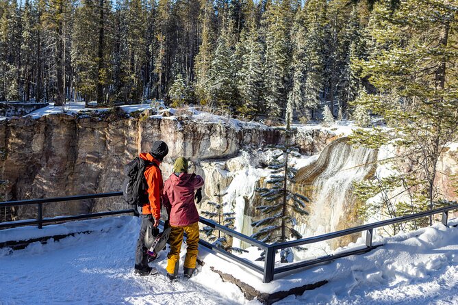 Guided Snowmobile Tours In The National Volcanic Monument - Experiencing the Paulina Lake Lodge