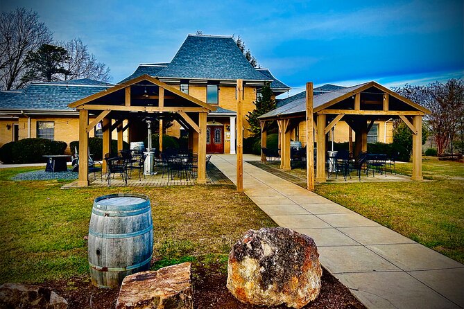 Helen N. Georgia Private Winery Tour, Dine and Shop From Atlanta - Scenic Views and Unique Experiences