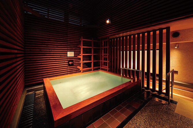 Hidden Local Tokyo Night: Sushi, Sake and Karaoke Tour - Booking Information