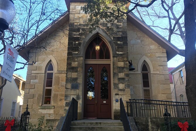 Historic Downtown & Riverwalk Walking Tour - Iconic Landmarks and Architectural Gems