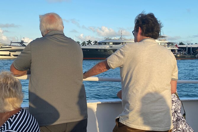 Hop-On Hop-Off Cruise Ticket in Bayside and South Beach in Miami - Accessibility Features