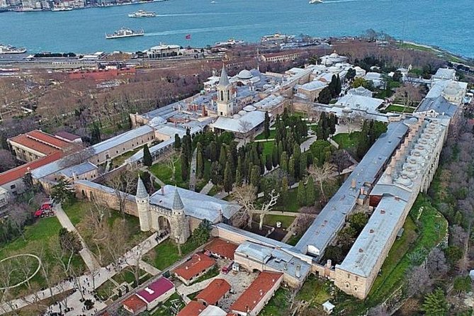 Istanbul Private Old City Tour - Immerse in the Grand Bazaars Vibrant Atmosphere