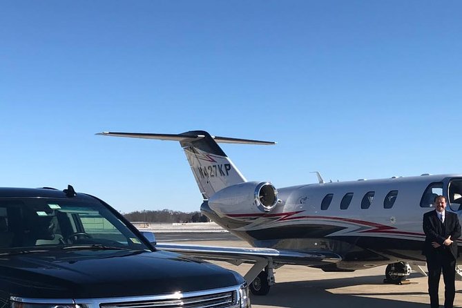JAGUAR Chauffeur Car Service to Laguardia Airport - Traveler Requirements