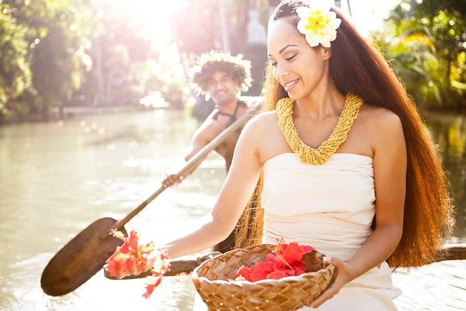 Kings' Luau Excursion Review: A Memorable Experience - Dining and Entertainment