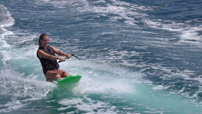 Knee Boarding in Mount Lavinia - Inclusions and Gear