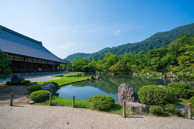 Kyoto Arashiyama: Fall Foliage Walking Tour【Autumns Limited】 - Accessibility